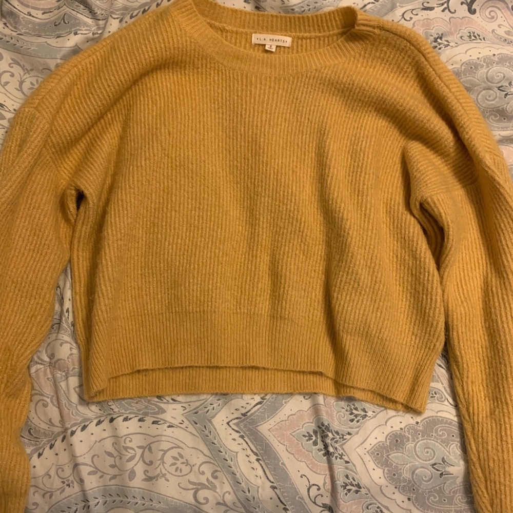 LA Hearts yellow sweater
